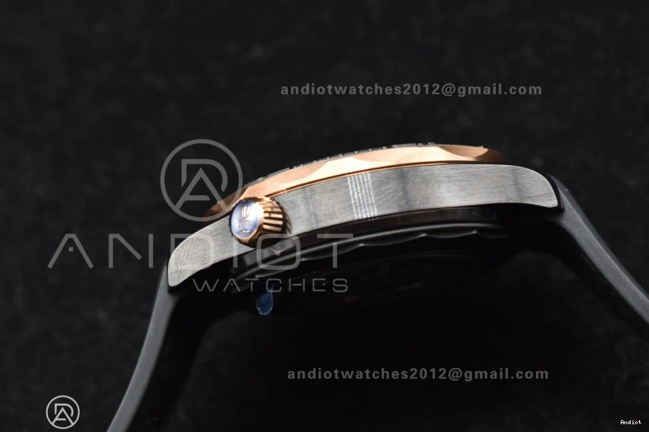 Black Edition Bezel Seamaster RG on Strap Black Rubber Best Black Ceramic 300m 1:1 VSF Dial 43.5mm A8806 0219